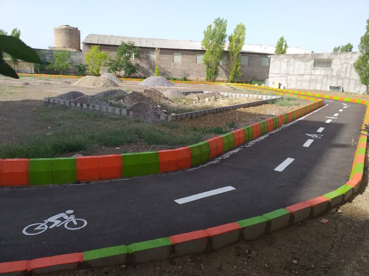 باشگاه پیست دوچرخه سواری دانشگاه بناب در ستاو